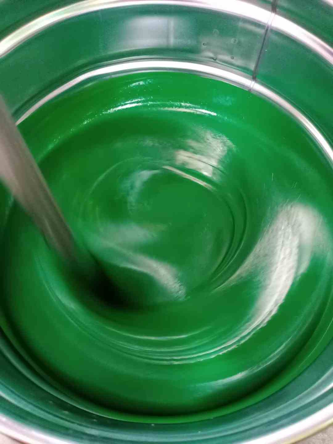 تصویر 1 از گریس نسوز صنعتی مناسب تجهیزات سنگین و صنعتی